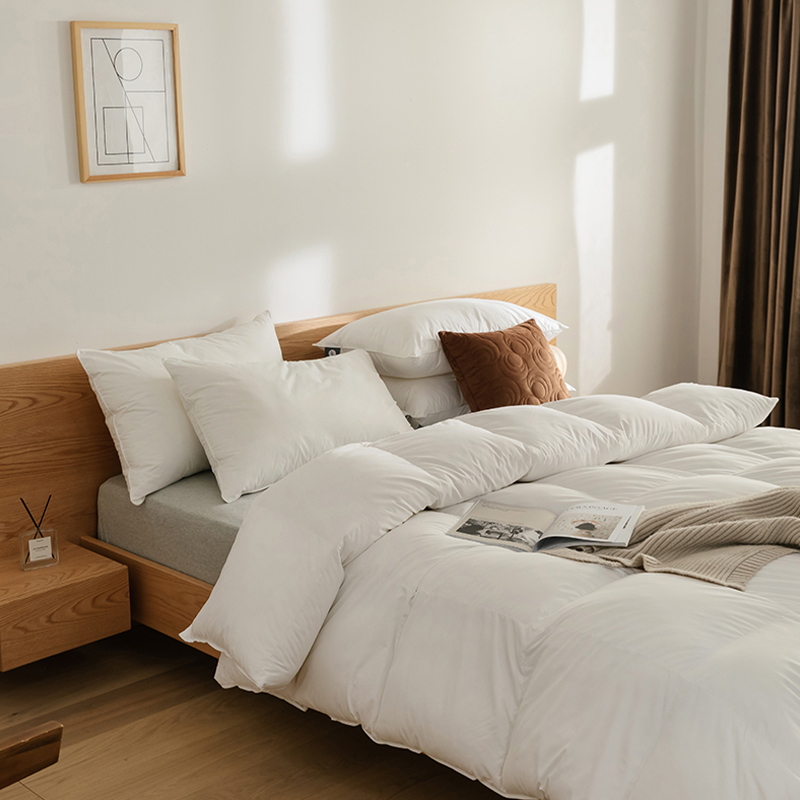 Seiteanna Comforter Leaba