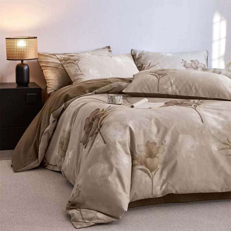 Microfiber poileistir 100% - Aon Dóchas Bheith Absorbent?